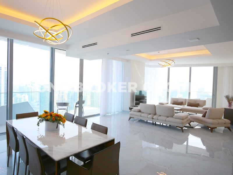 FULLY FURNISHED | UPGRADED | MOVE IN IMMEDIATELY  -pic_3